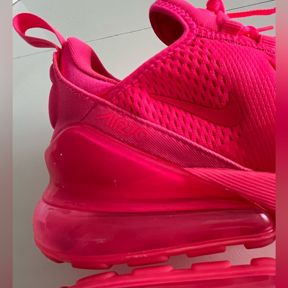 🔥 NIKE | 10 | W Air Max 270 (HYPER PINK) - Picture 12 of 16